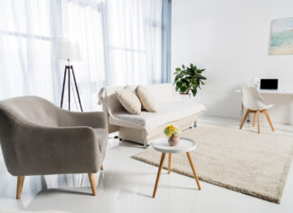 Drie tips voor het kiezen van raamdecoratie! woonkamer met witte gordijnen