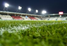 Eredivisie 2023: Wie pakt de titel? voetbalstadion
