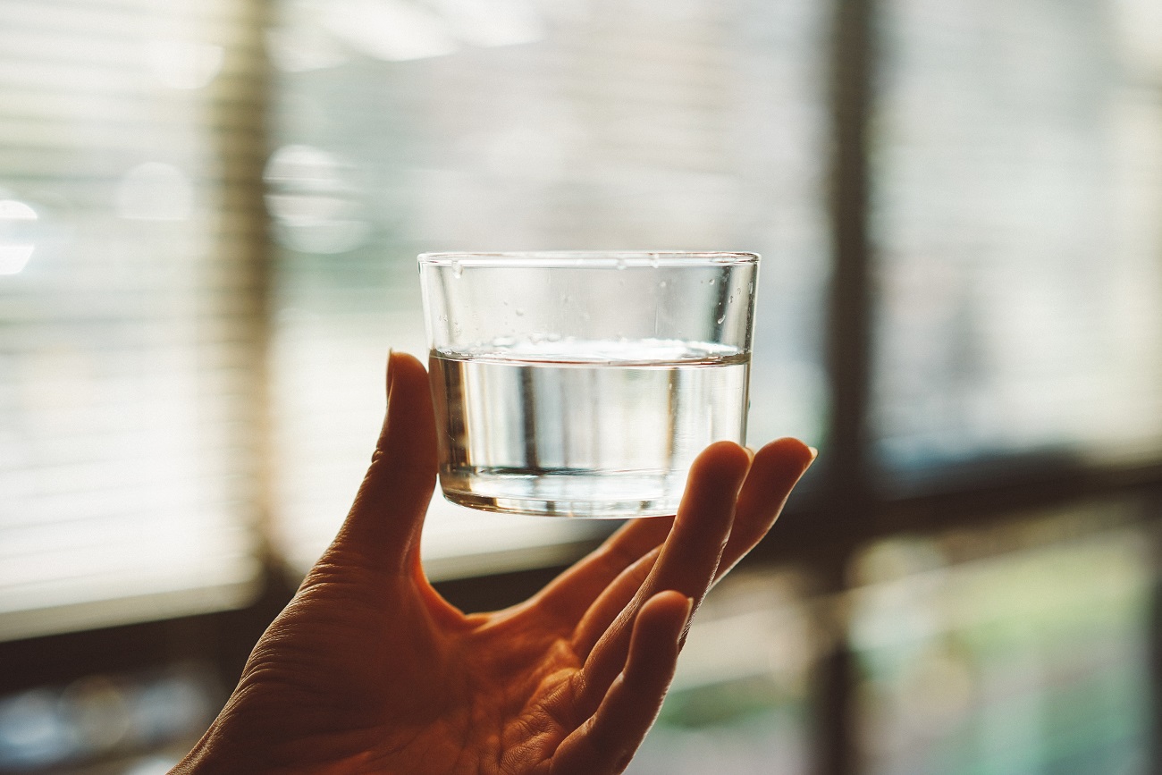 Hoeveel Water Moet Je Op Een Dag Drinken? - Todio